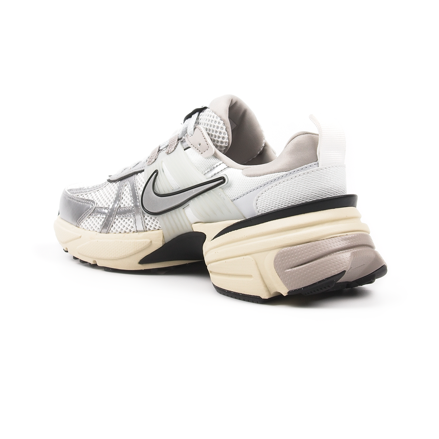 Кроссовки женские Nike V2K Run FD0736-100 — фото 2