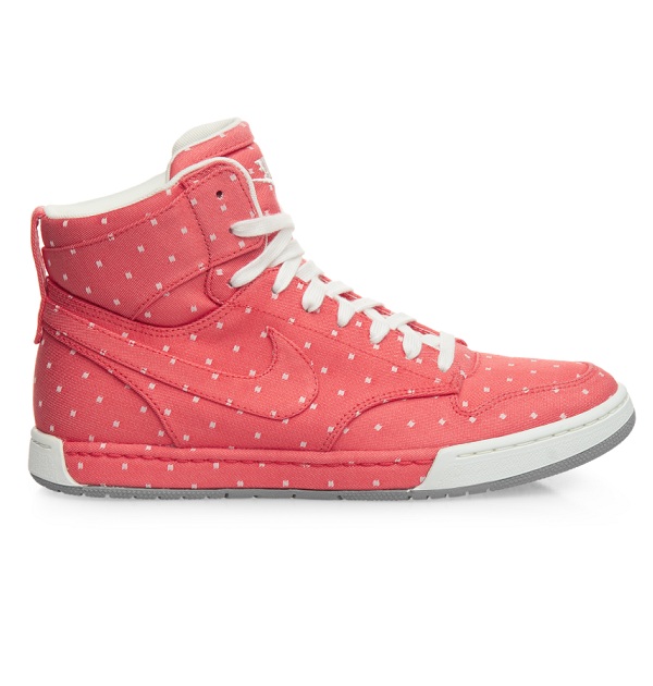 Кроссовки Nike женские Air Royalty Hi red 386169-602