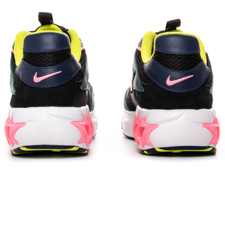 Купить Кроссовки женские NIKE ZOOM AIR FIRE CW3876-104 в ИМ DISTANCE.
