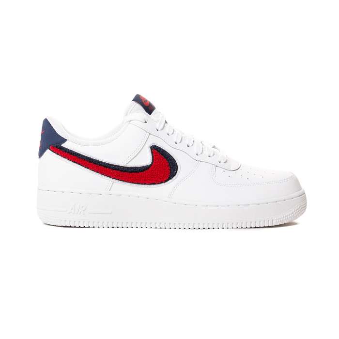 Кроссовки Nike Air Force 1 07 LV8 Chenille Swoosh 823511-106