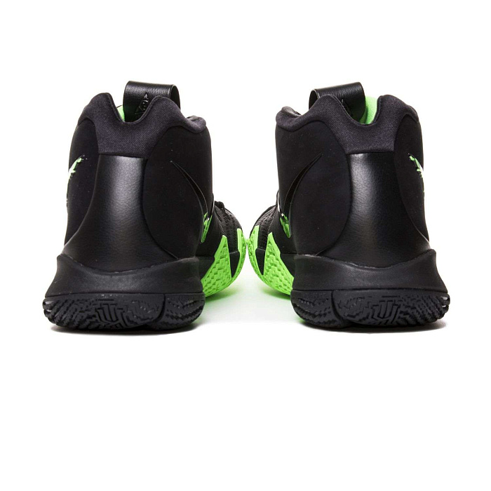 Кроссовки Nike Kyrie 4 Halloween 943806-012