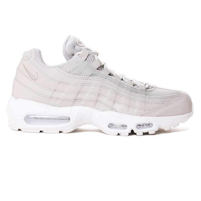 Кроссовки Nike Air Max 95 Essential 749766-020